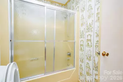 205 Bond Street, Marion, NC 28752 - Photo 13