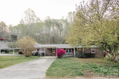 205 Bond Street, Marion, NC 28752 - Photo 37