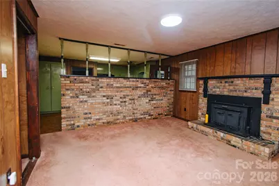 205 Bond Street, Marion, NC 28752 - Photo 19