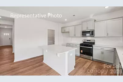 6604 Barcelona Way, Charlotte, NC 28214 - Photo 7