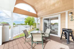18633 Harborside Dr, Cornelius, NC 28031 - Photo 21