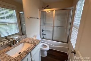 516 Beacon St, Gastonia, NC 28054 - Photo 9