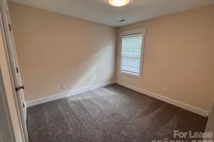 516 Beacon St, Gastonia, NC 28054 - Photo 11