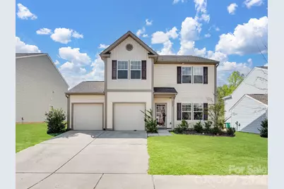 4225 Stockbrook Drive, Charlotte, NC 28215 - Photo 1