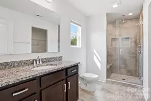 4225 Stockbrook Dr, Charlotte, NC 28215 - Photo 19