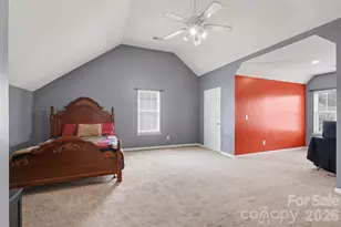 7720 Shiny Meadow Ln, Charlotte, NC 28215 - Photo 21