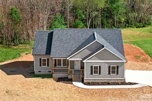 144 Tranquility Ln, Harmony, NC 28634 - Photo 7