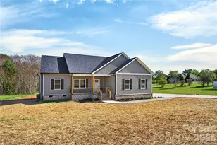 144 Tranquility Ln, Harmony, NC 28634 - Photo 7