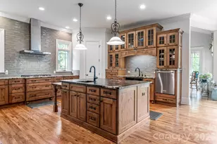 104 Mossridge Ct, Flat Rock, NC 28731 - Photo 11