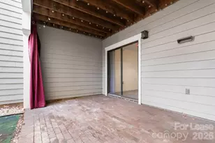 212 W 10th St, Charlotte, NC 28202 - Photo 13