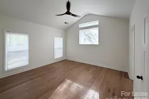 186 Caledonia Rd, Landrum, SC 29356 - Photo 5