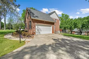 3447 Victorian Hls Dr, Richburg, SC 29729 - Photo 3