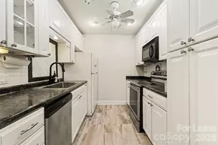 1323 Queens Rd, Charlotte, NC 28207 - Photo 5