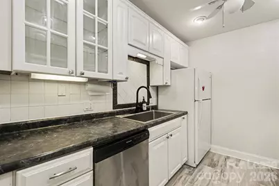 1323 Queens Road #227, Charlotte, NC 28207 - Photo 15