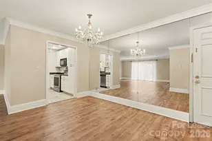 1323 Queens Rd, Charlotte, NC 28207 - Photo 13
