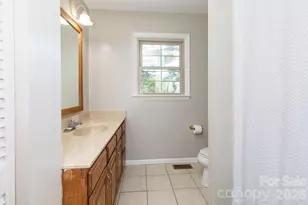 121 Churchill Downs Dr, Fairview, NC 28730 - Photo 19