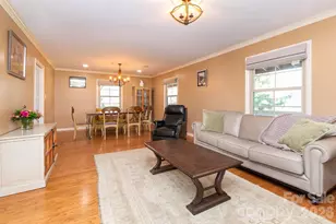 121 Churchill Downs Dr, Fairview, NC 28730 - Photo 9