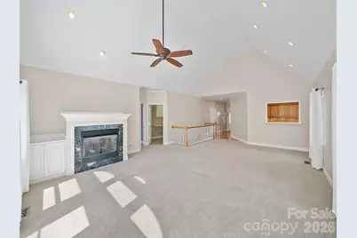 25 Ashefield Court, Hendersonville, NC 28791 - Photo 7