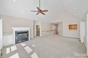 25 Ashefield Ct, Hendersonville, NC 28791 - Photo 7