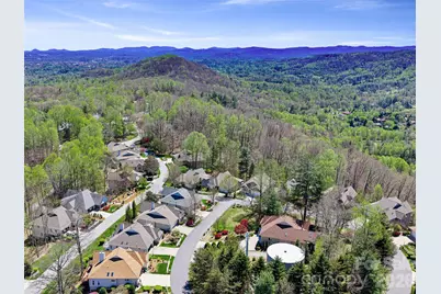 25 Ashefield Court, Hendersonville, NC 28791 - Photo 47