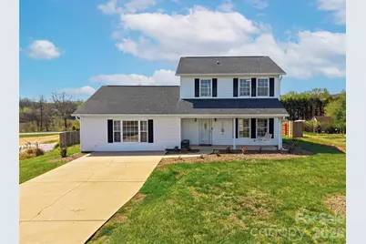 4805 Wordsworth Circle, Conover, NC 28613 - Photo 1