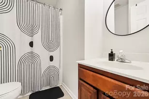 2729 Avalon Loop Rd, Charlotte, NC 28269 - Photo 19