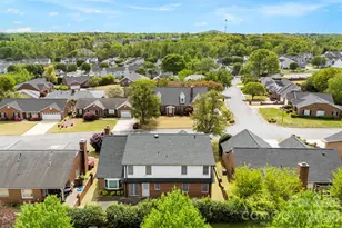 1940 Wexford Ct, Gastonia, NC 28054 - Photo 33