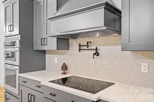 31 Grizzly Dr, Leicester, NC 28748 - Photo 11