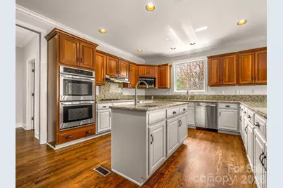 69 Old Hickory Trail, Hendersonville, NC 28739 - Photo 19