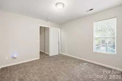 1057 19th Street NE, Hickory, NC 28601 - Photo 13