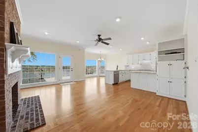 3820 8th Street Place NW, Hickory, NC 28601 - Photo 7