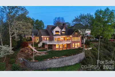 3820 8th Street Place NW, Hickory, NC 28601 - Photo 3