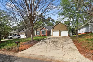 10631 Jardin Way, Charlotte, NC 28215 - Photo 43