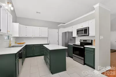 10631 Jardin Way, Charlotte, NC 28215 - Photo 13