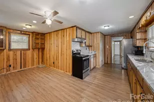 91 Rice Branch Rd, Asheville, NC 28804 - Photo 11