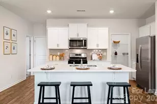 1720 Vanderlyn St, Monroe, NC 28112 - Photo 7