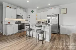 33 Cedar Hl Rd, Hendersonville, NC 28792 - Photo 15