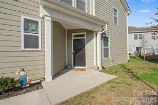 33 Cedar Hl Rd, Hendersonville, NC 28792 - Photo 3