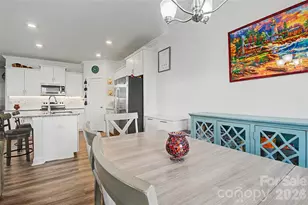 33 Cedar Hl Rd, Hendersonville, NC 28792 - Photo 17