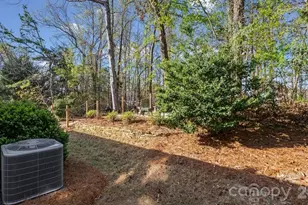 6913 Saranac Ln, Matthews, NC 28105 - Photo 39