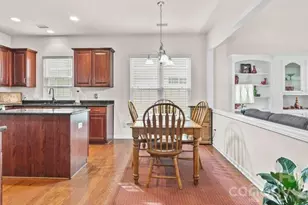 6913 Saranac Ln, Matthews, NC 28105 - Photo 15