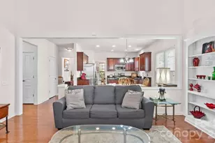 6913 Saranac Ln, Matthews, NC 28105 - Photo 11