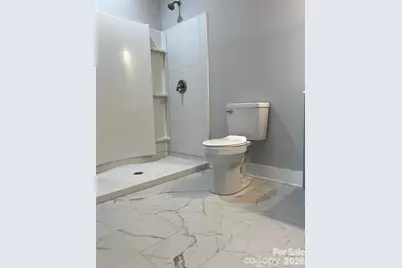 211 S Webb Street, Gastonia, NC 28052 - Photo 9