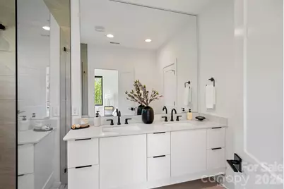 1006 Westbrook Drive #B, Charlotte, NC 28202 - Photo 17