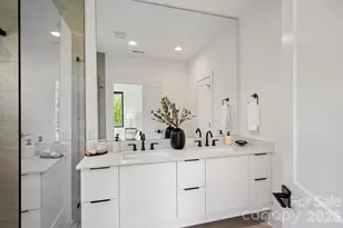 1006 Westbrook Dr, Charlotte, NC 28202 - Photo 17