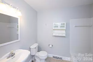 6629 Knightswood Dr, Charlotte, NC 28226 - Photo 11