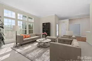 21 Old Applewood Ln, Hendersonville, NC 28739 - Photo 5