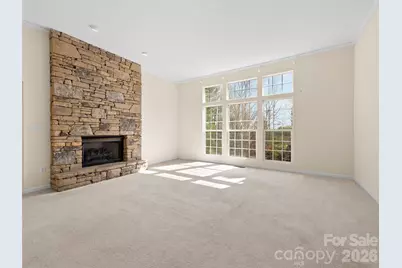 21 Old Applewood Lane, Hendersonville, NC 28739 - Photo 23