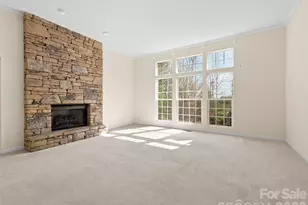 21 Old Applewood Ln, Hendersonville, NC 28739 - Photo 23