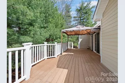 21 Old Applewood Lane, Hendersonville, NC 28739 - Photo 19